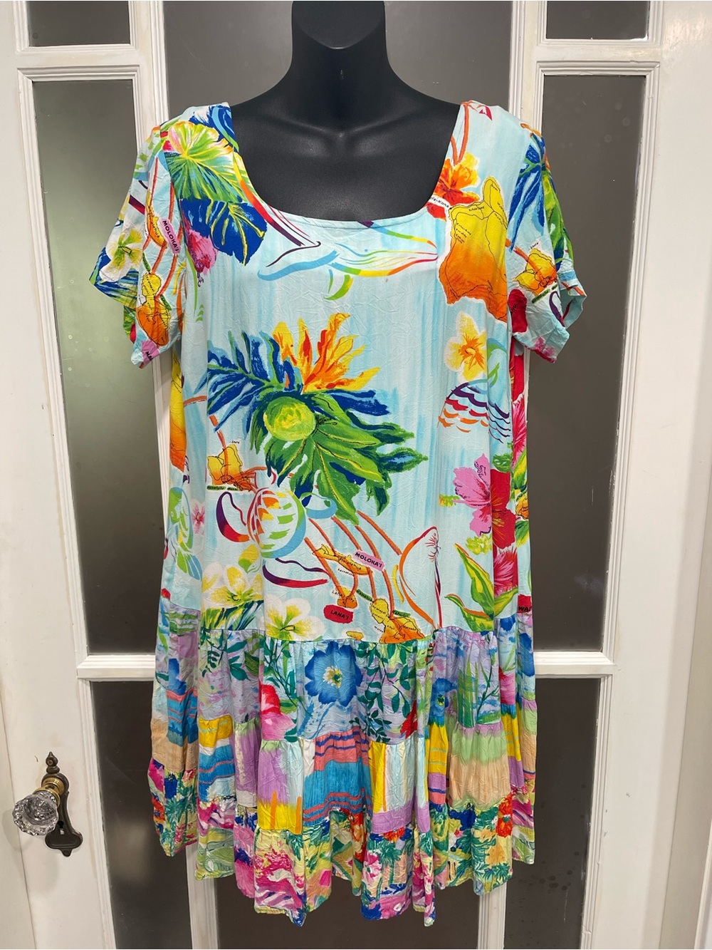 Jams World Multi-Color Tropical Floral Short Sleeve Dress